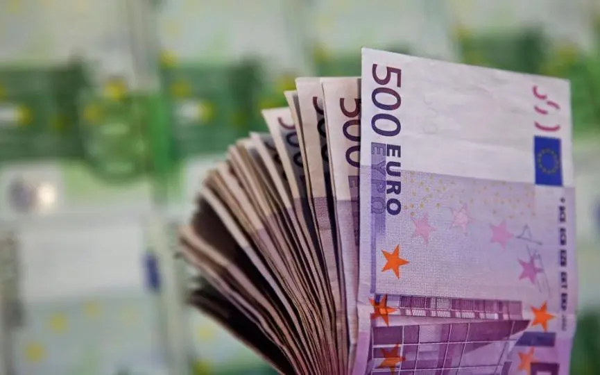 Δανείζεται 1 δισεκατομμύριο ευρώ η Κύπρος με επιτόκιο 4,1%