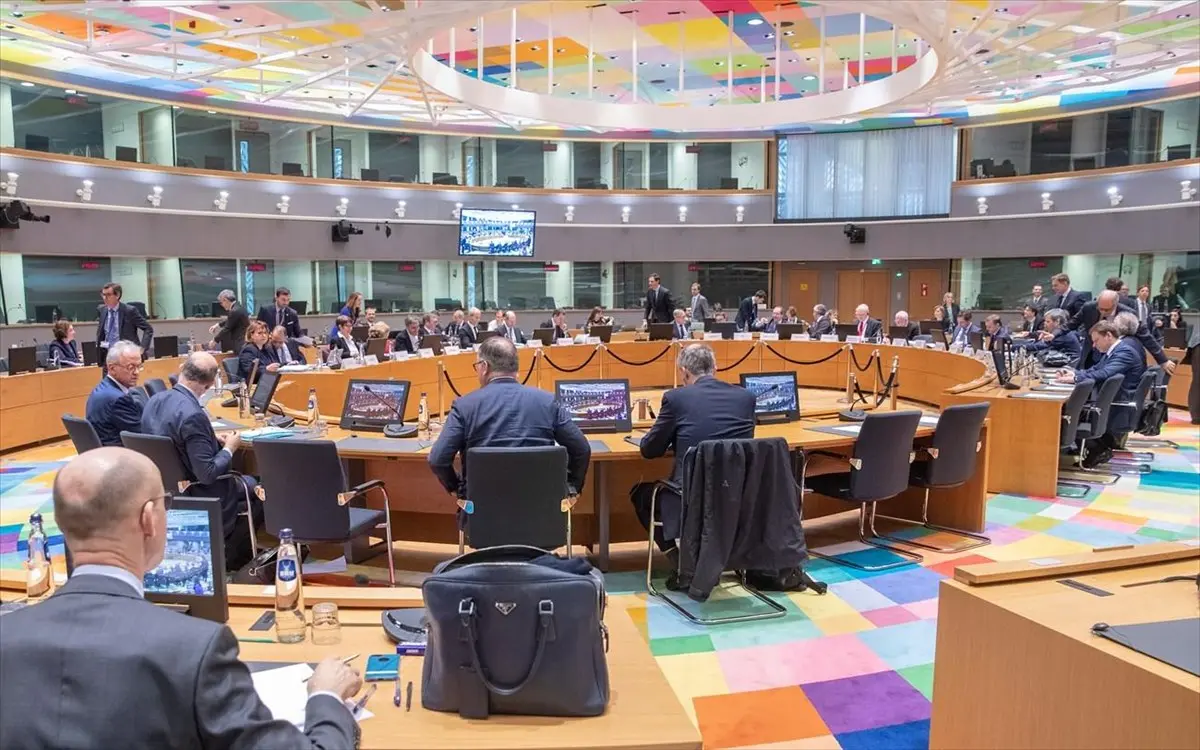 Eurogroup: Προς συμφωνία η ναυάγιο;
