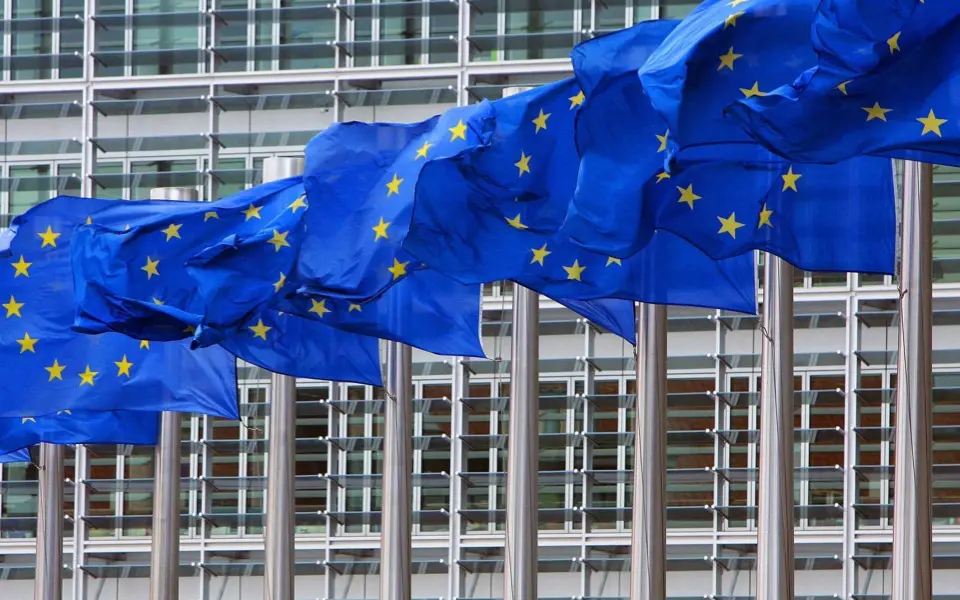 Έτος διαχείρισης κρίσεων το 2025 για την Ευρώπη - Τι προβλέπει ο Economist