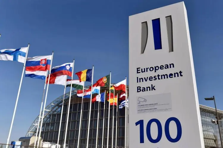 Η ΕΤΕπ επενδύει με δάνεια €330 εκ. στην Ελλάδα