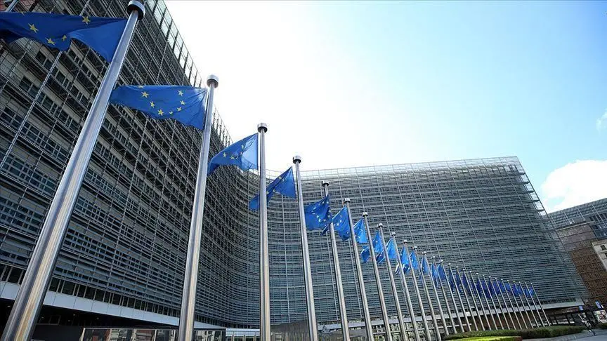 Η ΕΕ σε κρίσιμο σταυροδρόμι