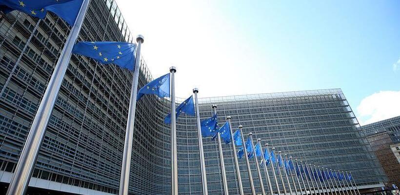 Η ΕΕ σε κρίσιμο σταυροδρόμι