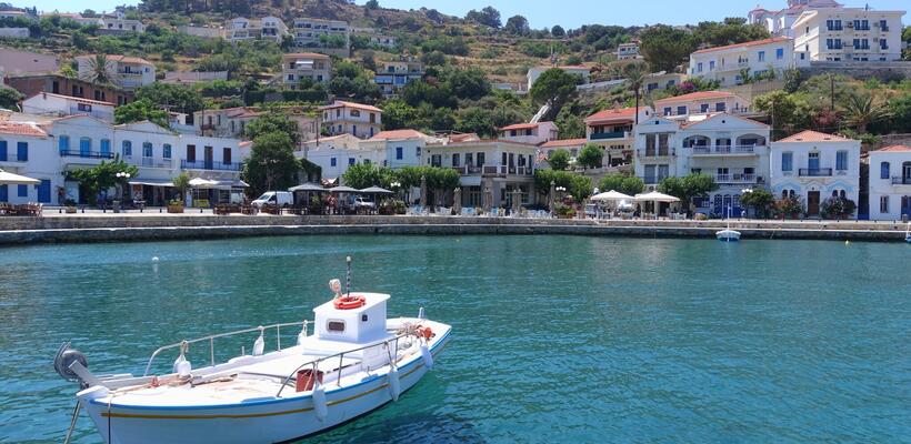 Η Ικαρία στα 5 μέρη με τους μακροβιότερους κατοίκους παγκοσμίως – Τι κοινό έχει με τα υπόλοιπα