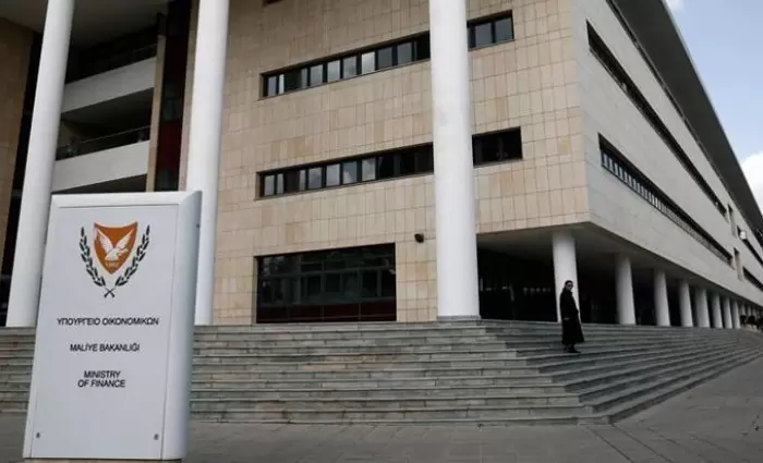 Άνοιξαν 9 θέσεις εργασίας στο Υπουργείο Οικονομικών