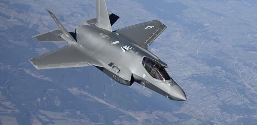 Bloomberg: Η Ελλάδα θα δαπανήσει €25 δισ. για την άμυνα τα επόμενα 12 χρόνια