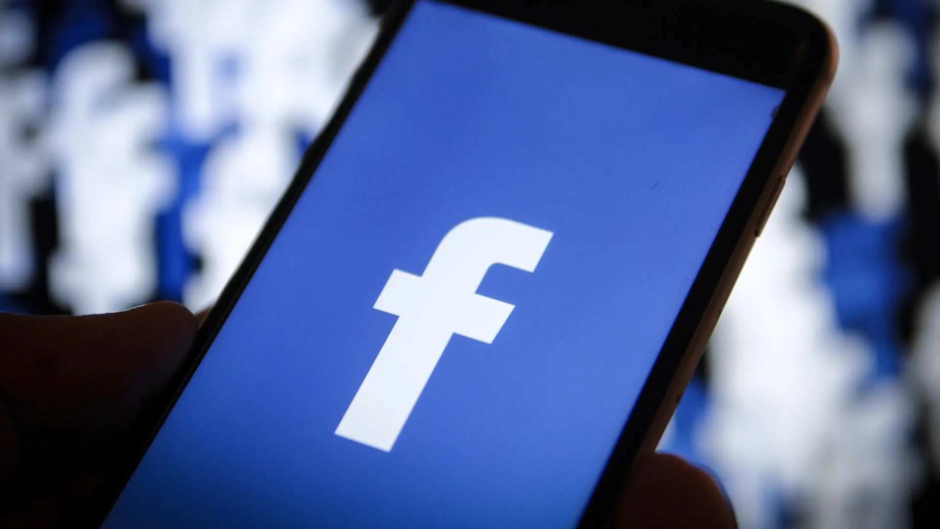Facebook: Έμφαση στην ιδιωτικότητα στο μέλλον 