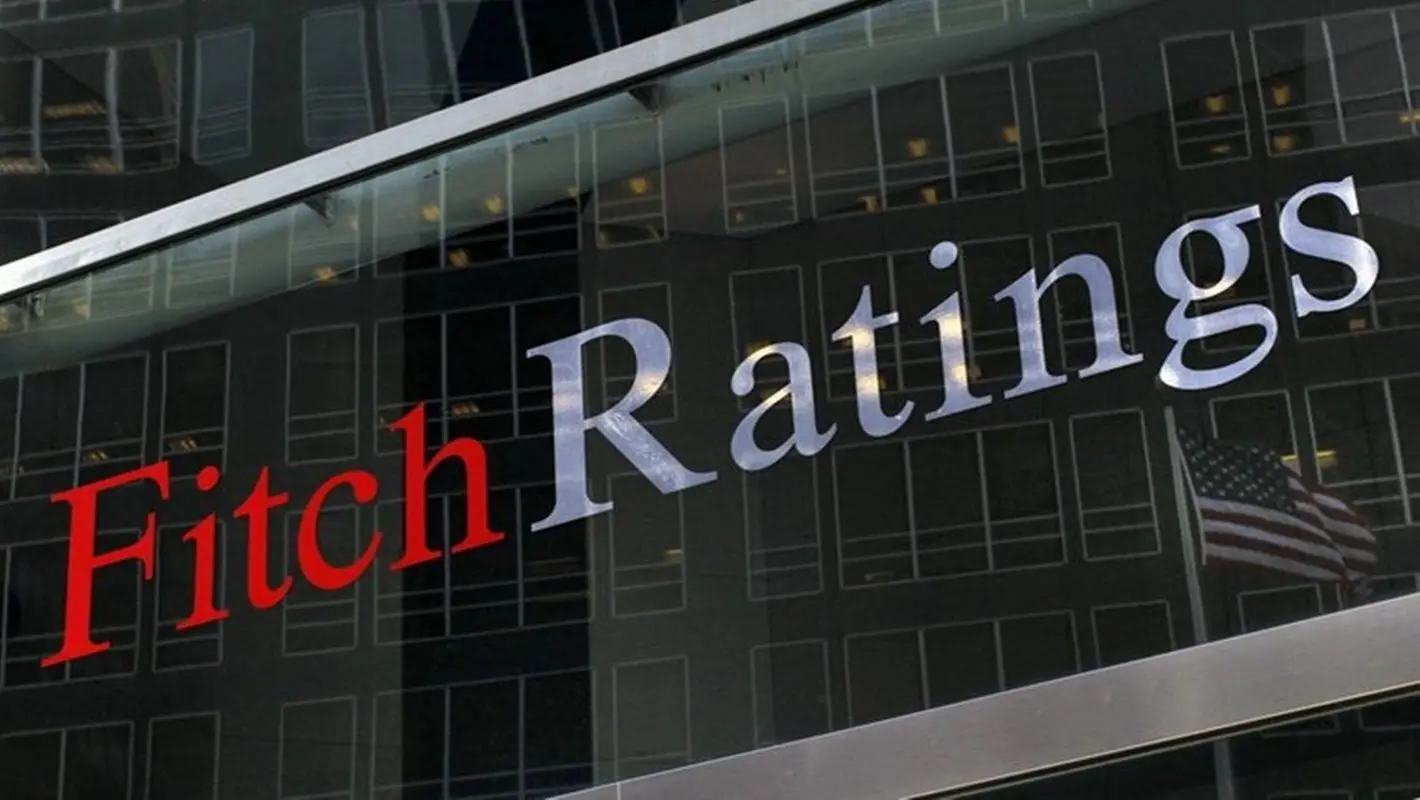 Fitch: Προειδοποιεί για απότομη μείωση της παγκόσμιας ανάπτυξης