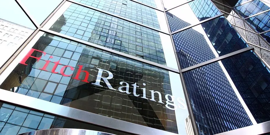 Ο Fitch υποβάθμισε 20 τουρκικές τράπεζες