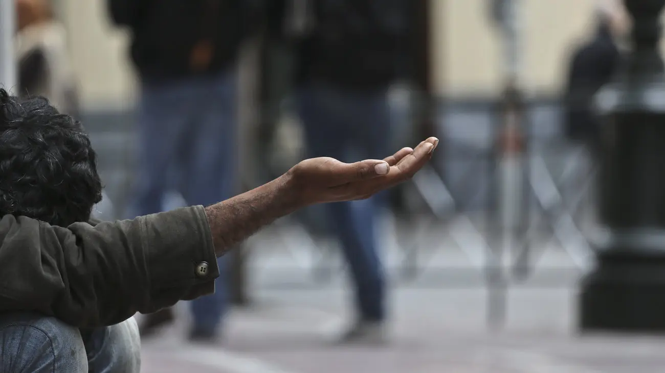 Βαθαίνει το χάσμα ανάμεσα σε πλούσιους και φτωχούς