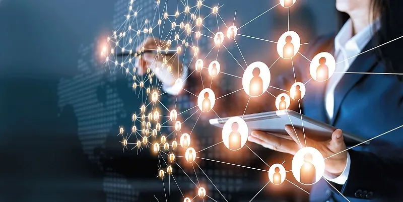 Νέα επαγγελματικά προγράμματα στον τομέα των Δημόσιων Σχέσεων