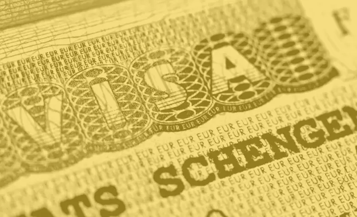 Η Ελλάδα αναβαθμίζει το Σχέδιο για τις «χρυσές βίζες»