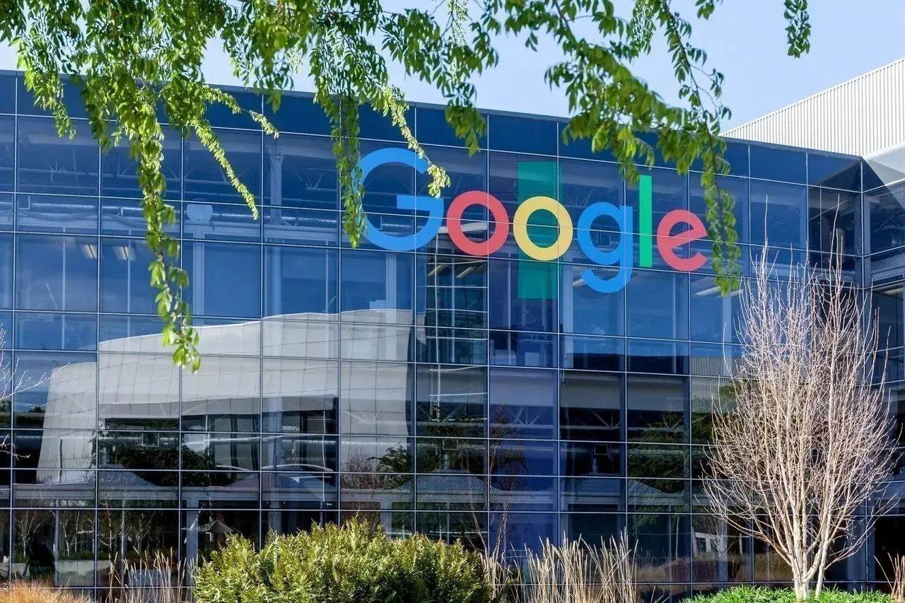 Alphabet: Σχέδιο-μαμούθ για επέκταση στην Ινδία με νέα γραφεία και μεγάλες προσλήψεις
