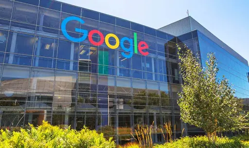 Δυναμική παρέμβαση της Google για την τήρηση των μέτρων καραντίνας