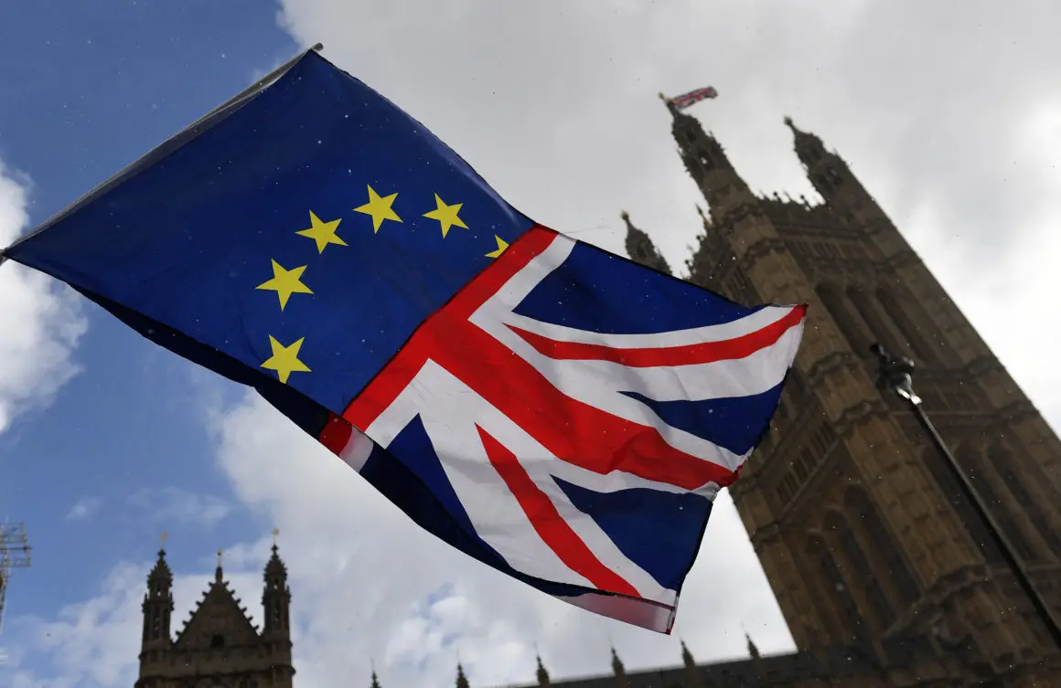 ΕΕ: Το no deal Brexit δεν απαλλάσσει την χώρα από τις υποχρεώσεις της