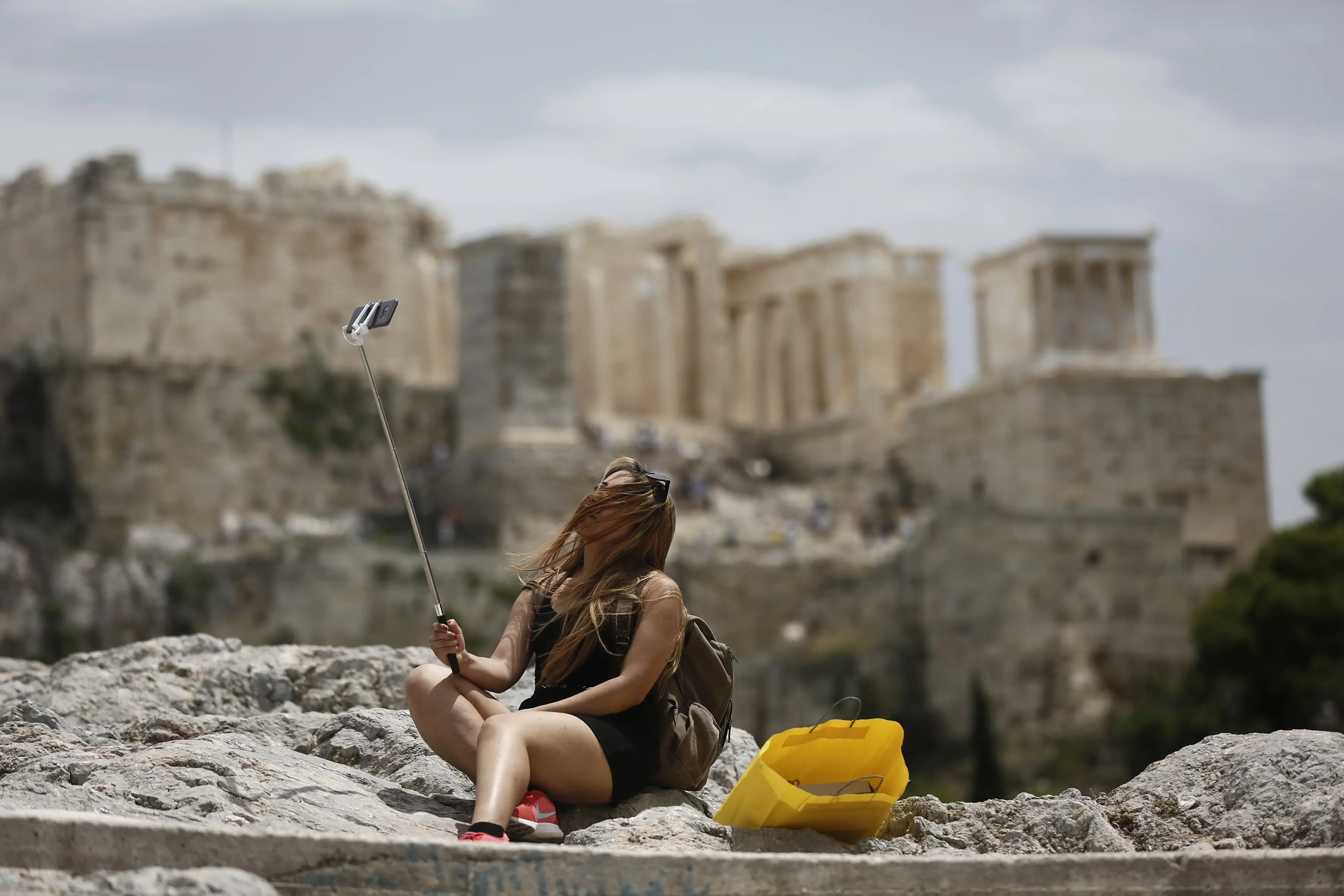 Η Κομισιόν λανσάρει την ψηφιακή τουριστική πλατφόρμα Re-Open EU