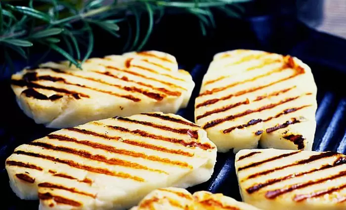 Ξανά στα δικαστήρια το χαλλούμι για την αγορά της Βρετανίας