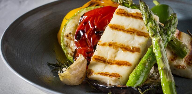 Υπ. Εμπορίου:Συνωμοσία ιδιωτών κατά του κράτους για το χαλούμι