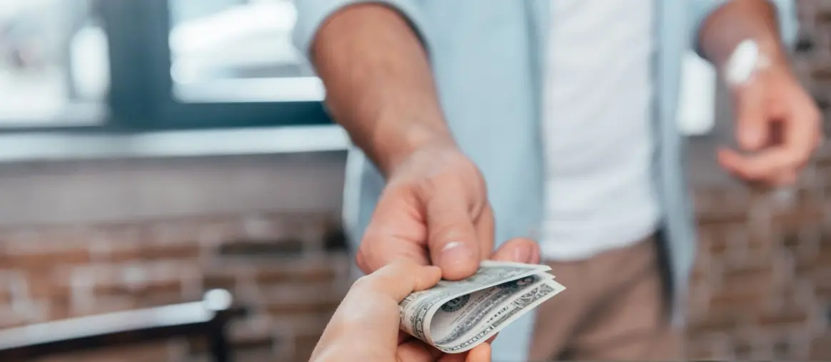 Χαρτζιλίκι μέχρι τα... 35 - Όταν τα παιδιά δεν μεγαλώνουν