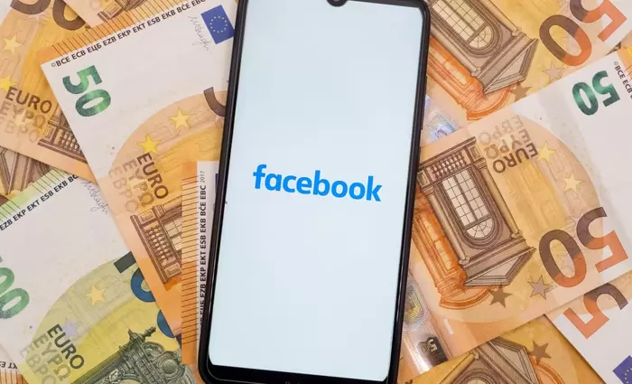 Ποιοι «ποντάρουν» στα Social Media - Ανοίγουν τα διαφημιστικά πορτοφόλια