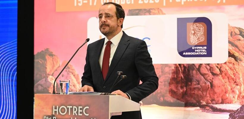 Νέο ρεκόρ στον τουρισμό βλέπει για φέτος ο ΠτΔ – Τι είπε στη συνέλευση του HOTREC