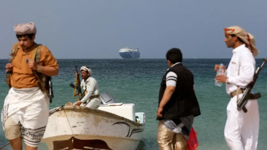 Οι Χούθι «πυρπολούν» το παγκόσμιο εμπόριο