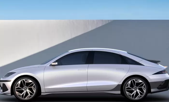 GQ Car awards - UK  Το νέο Hyundai IONIQ 6  “Επιβατικό Αυτοκίνητο της Χρονιάς 2023''