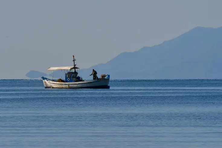 Ενίσχυση €750.000 σε επαγγελματίες αλιείς λόγω κορωνοϊού