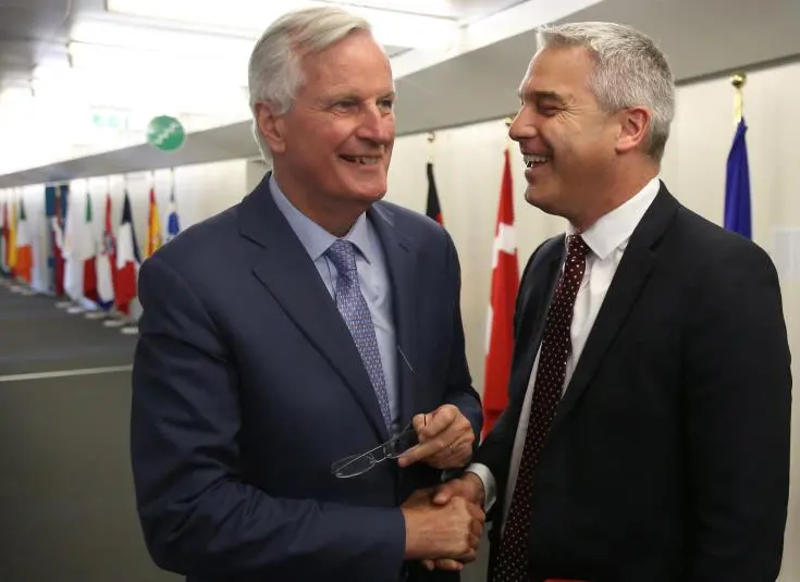 Στις Βρυξέλλες για συνομιλίες για το Brexit ο Στίβεν Μπάρκλεϊ