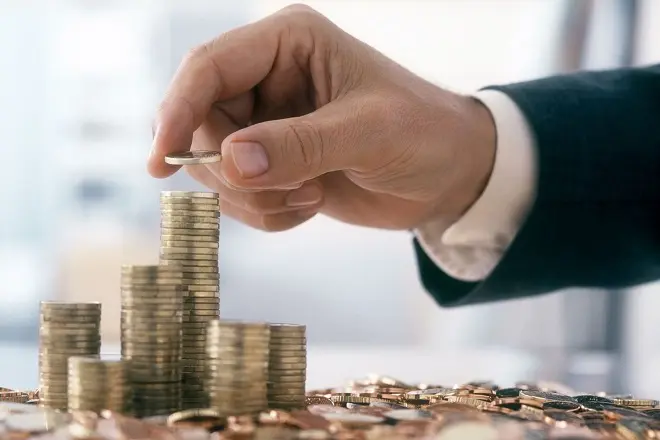 Ο Νο. 1 τρόπος για να αυξήσετε την περιουσία σας – Τι λέει ένας self-made εκατομμυριούχος
