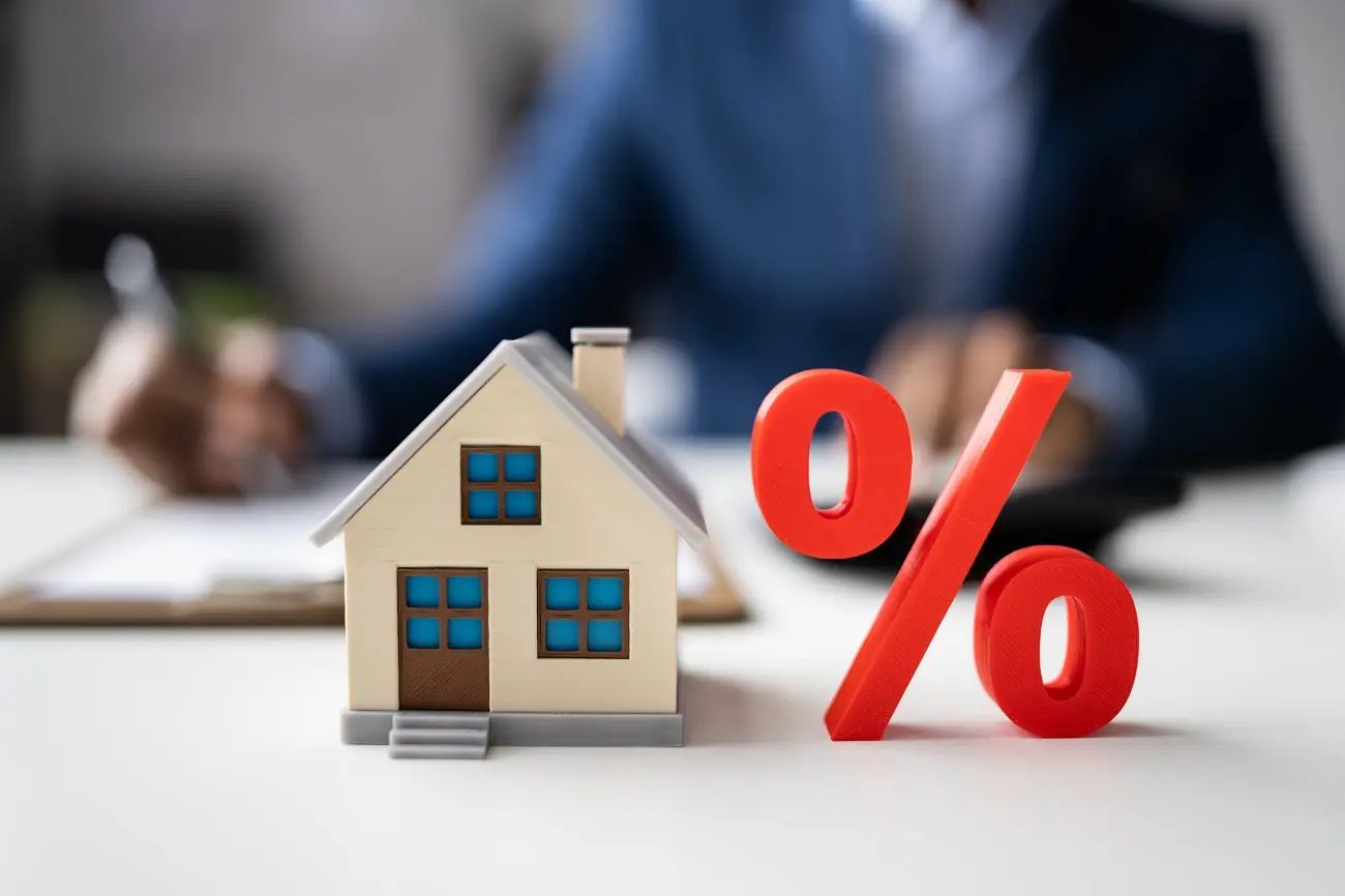 Προς ψήφιση ο μειωμένος συντελεστής Φ.Π.Α. 5% για τα πρώτα 130 τ.μ.