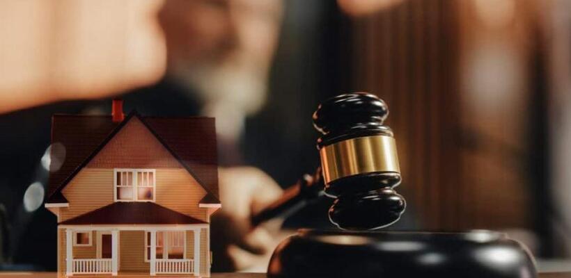 Προχωρούν με νέα τελική πρόταση Βουλή - ΥΠΕΣ για εγκλωβισμένους αγοραστές