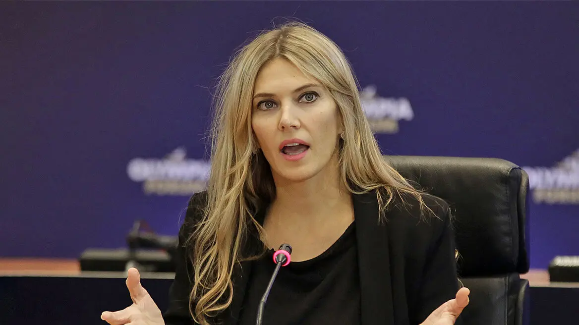 Εύα Καϊλή: Βαραίνει και άλλο το κλίμα για την ευρωβουλευτή