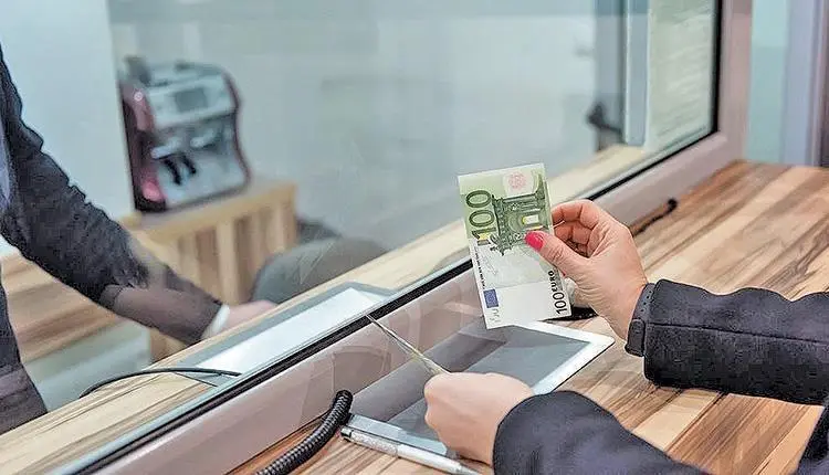 Αυξήθηκαν κατά €357,1 εκ οι καταθέσεις τον Φεβρουάριο