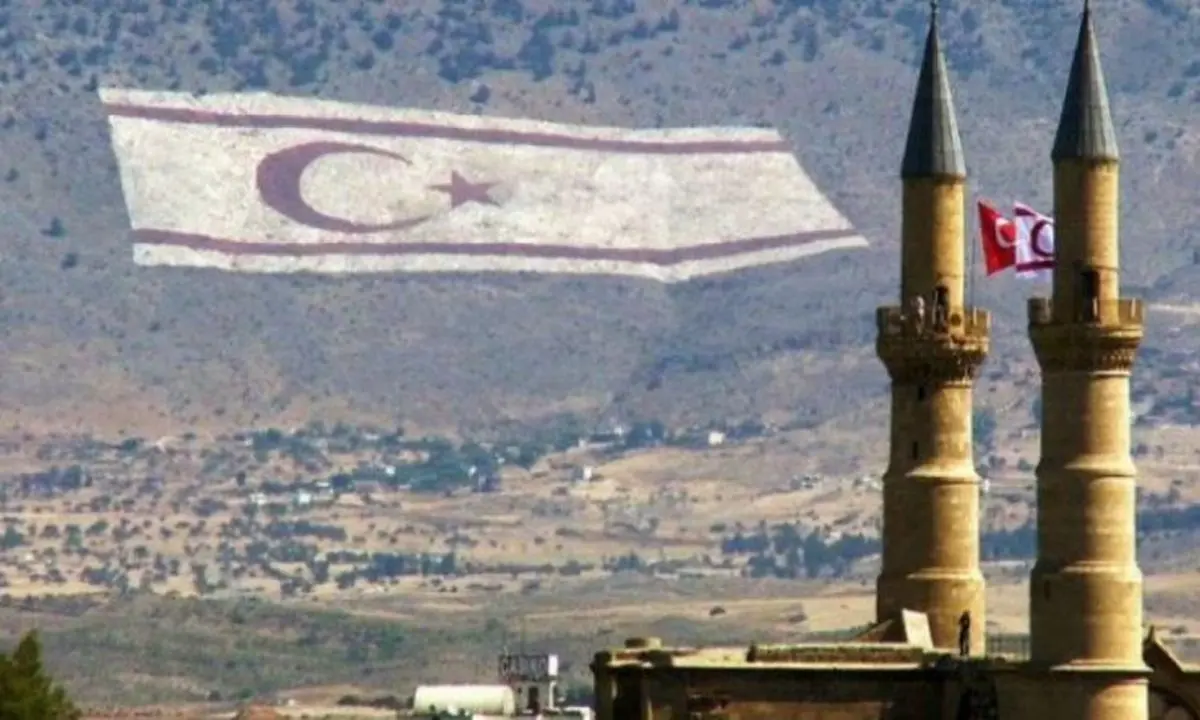Ένταλμα σύλληψης εναντίον του Γερμανού για παράνομη πώληση περιουσιών στα κατεχόμενα