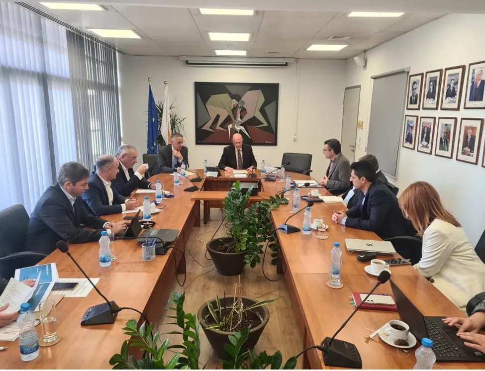 Τα «είπαν» Κεραυνός - Συμβούλιο Ανταγωνιστικότητας