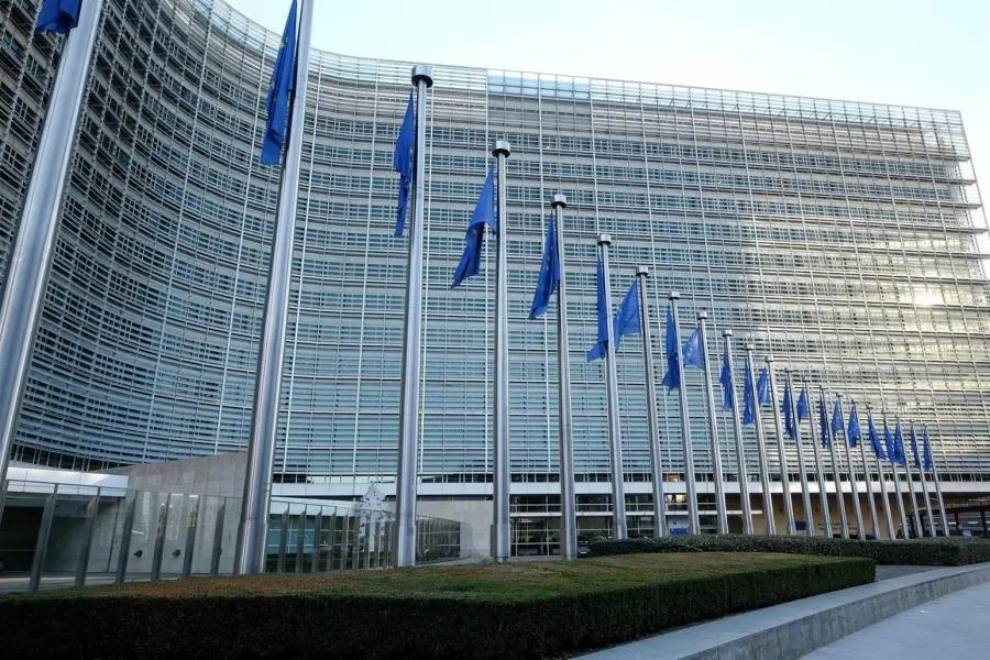 Η ΕΕ επιβάλλει προσωρινούς δασμούς στα κινεζικά ηλεκτρικά αυτοκίνητα
