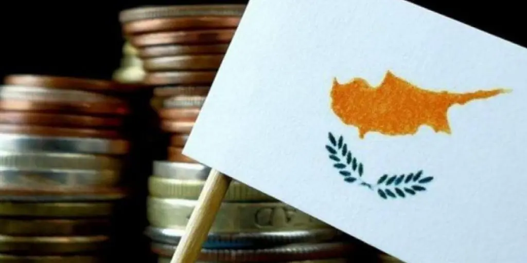 Ζητούμε δανεισμό €1 δις και έχουμε προσφορές πέραν των €12 δις