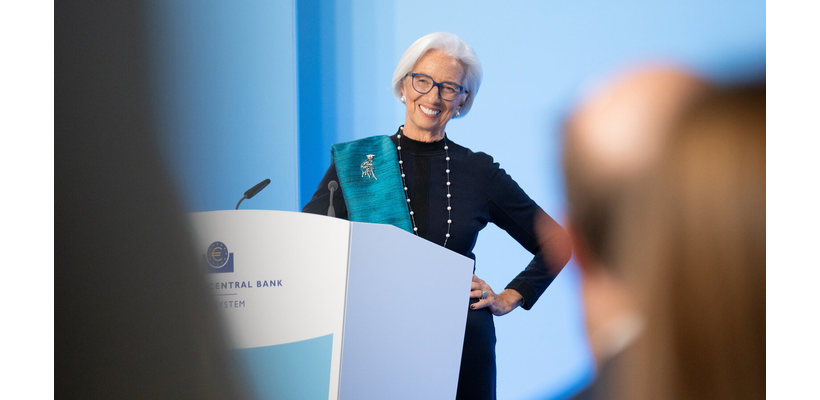 Λαγκάρντ: Μεγαλύτερη κατά 50% η αμοιβή της από όσο εμφανίζει η ΕΚΤ