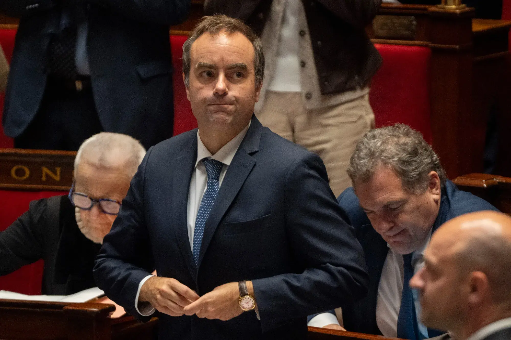 Νέα κρίση στη Γαλλία - Στον αέρα ξανά ο προϋπολογισμός του 2026