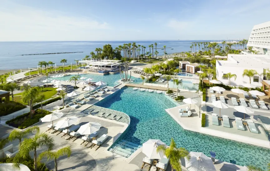 Το Parklane, Luxury Collection Resort & Spa άνοιξε