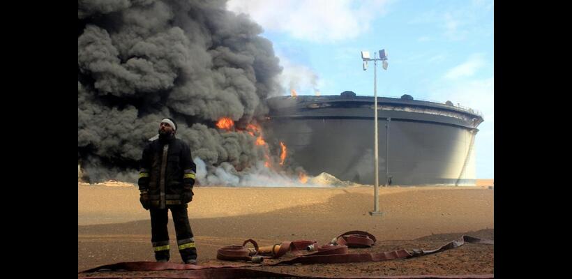 Καταρρέει η παραγωγή πετρελαίου στην Λιβύη