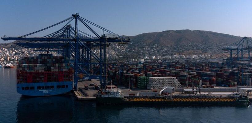 To λιμάνι του Πειραιά ξεπέρασε ως παγκόσμιο ναυτιλιακό κέντρο το Αμβούργο