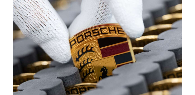 Porsche: Ζημιές σχεδόν 1 δισ. ευρώ μετά την αναδίπλωση στα ηλεκτρικά οχήματα και τους δασμούς
