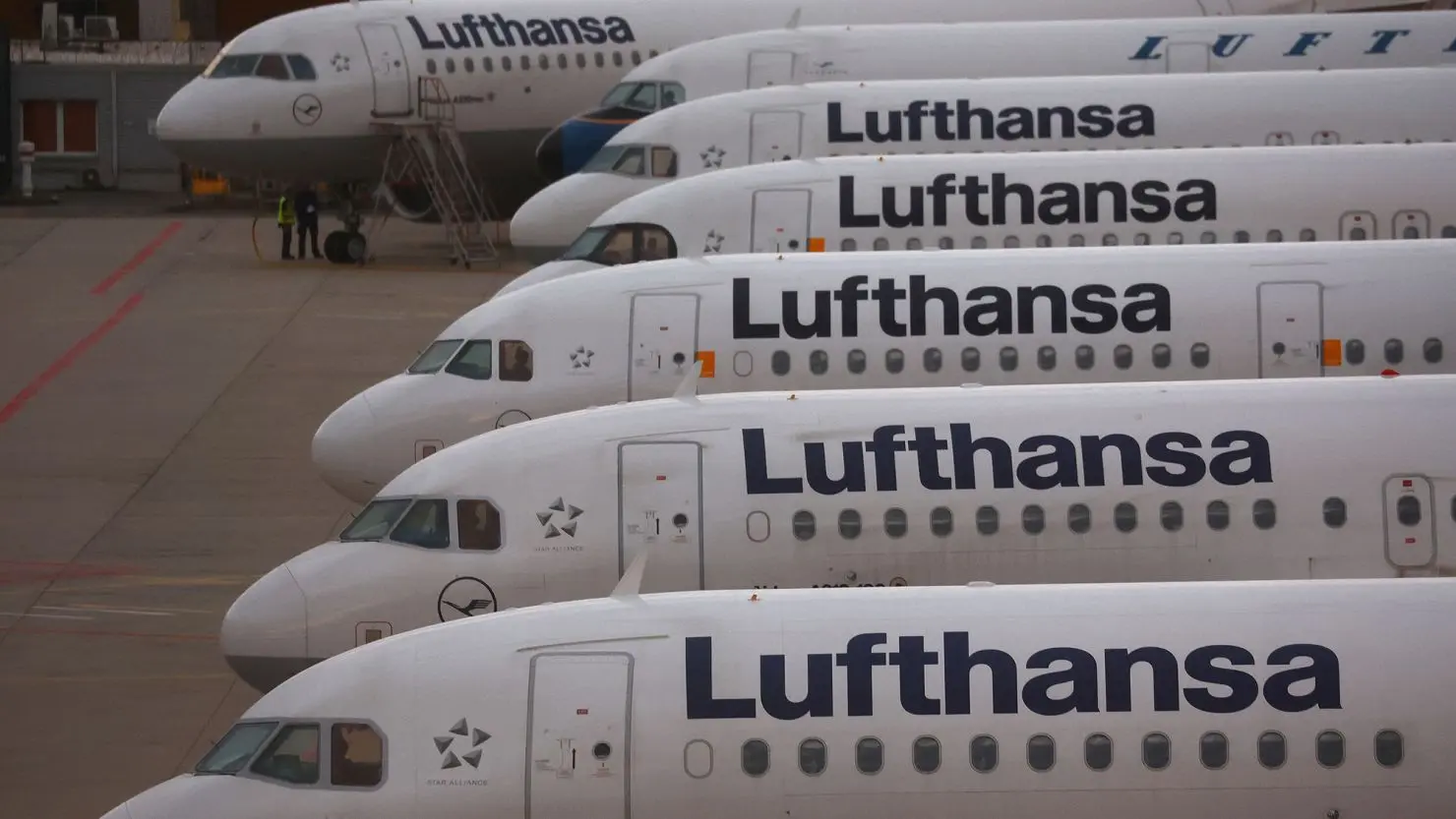 Η Lufthansa σχεδιάζει 10.000 προσλήψεις (και) ενόψει εξαγοράς της ITA