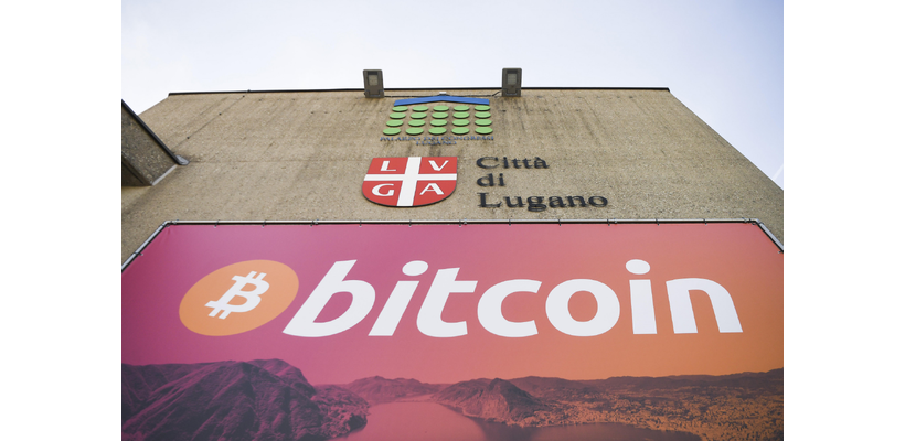 Η ελβετική πόλη όπου σχεδόν τα πάντα πληρώνονται με bitcoin