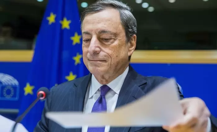 Ντράγκι: Ο προστατευτισμός απειλεί την παγκόσμια οικονομία