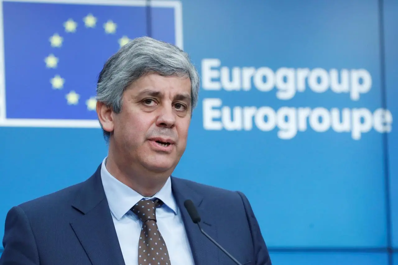 Σεντένο: Ανοιχτό το ενδεχόμενο χρήσης ευρωομολόγων για αντιμετώπιση της κρίσης