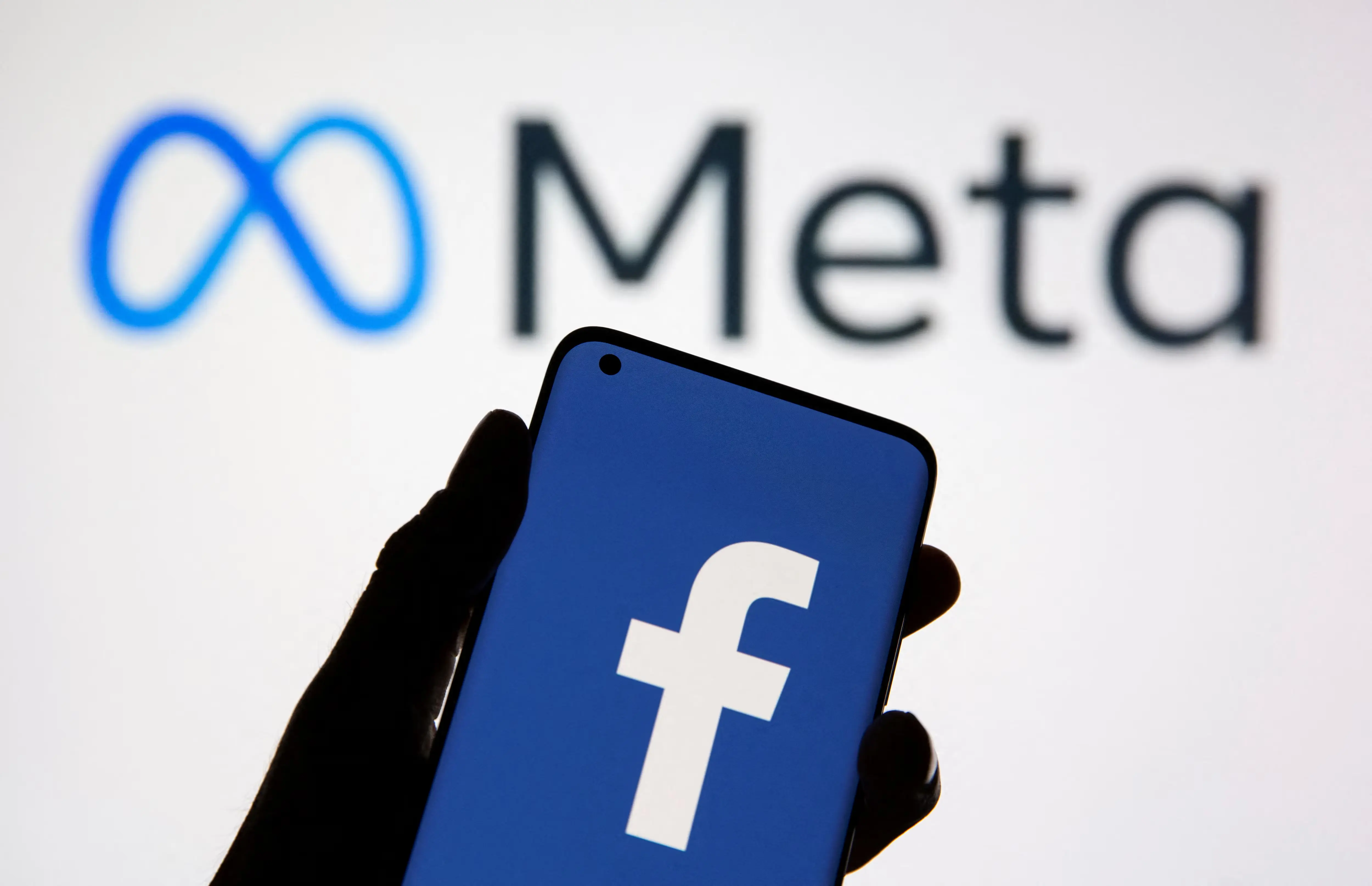 Πώς η Meta κερδίζει μια περιουσία από καταιγισμό ψευδών διαφημίσεων