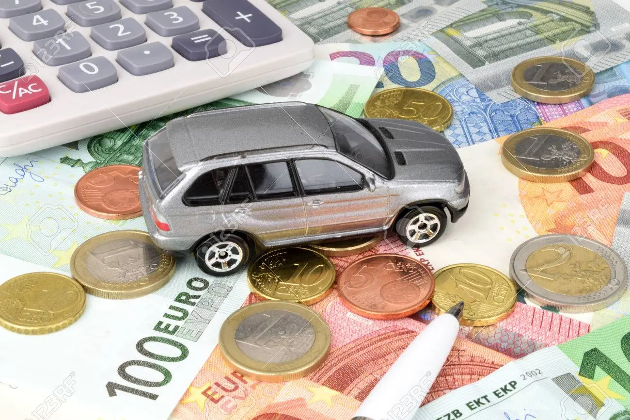 Στις μεταφορές το 13,2% των δαπανών των νοικοκυριών στην ΕΕ