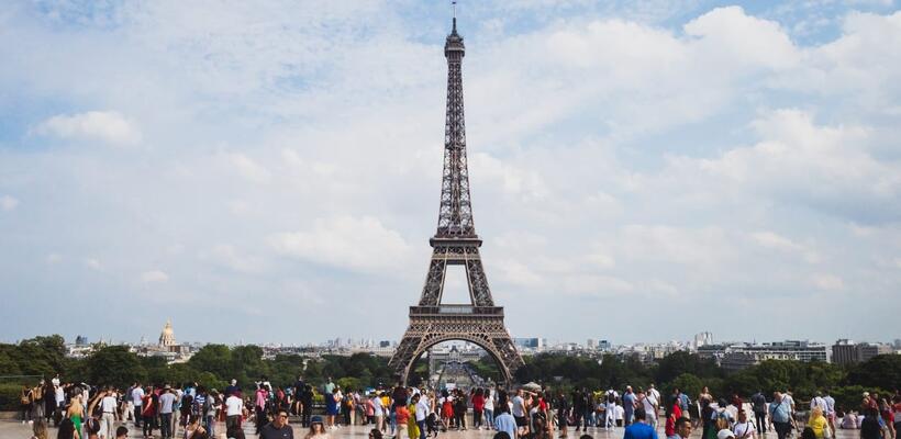 Κορυφαίος τουριστικός προορισμός παγκοσμίως το Παρίσι